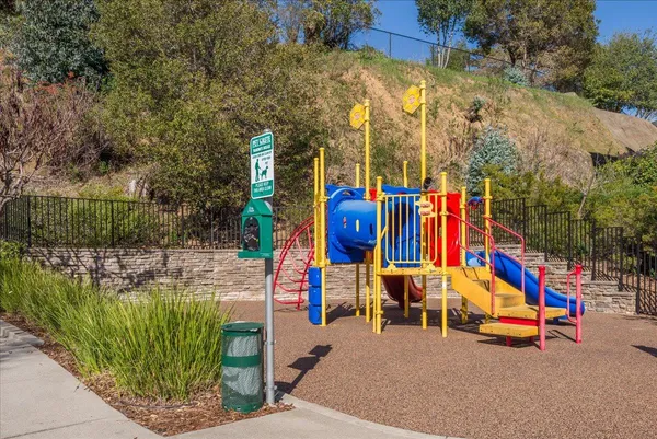 $1,248,000 | 1100 Live Oak Way, Unit 1104, Belmont, CA 94002