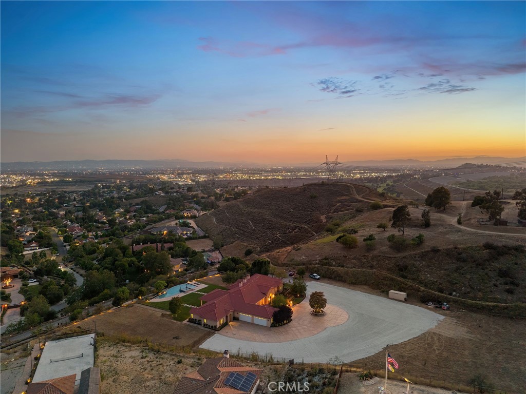 10727 West Stallion Ranch Road Shadow Hills, CA 91040 - Photo 41 of 43
