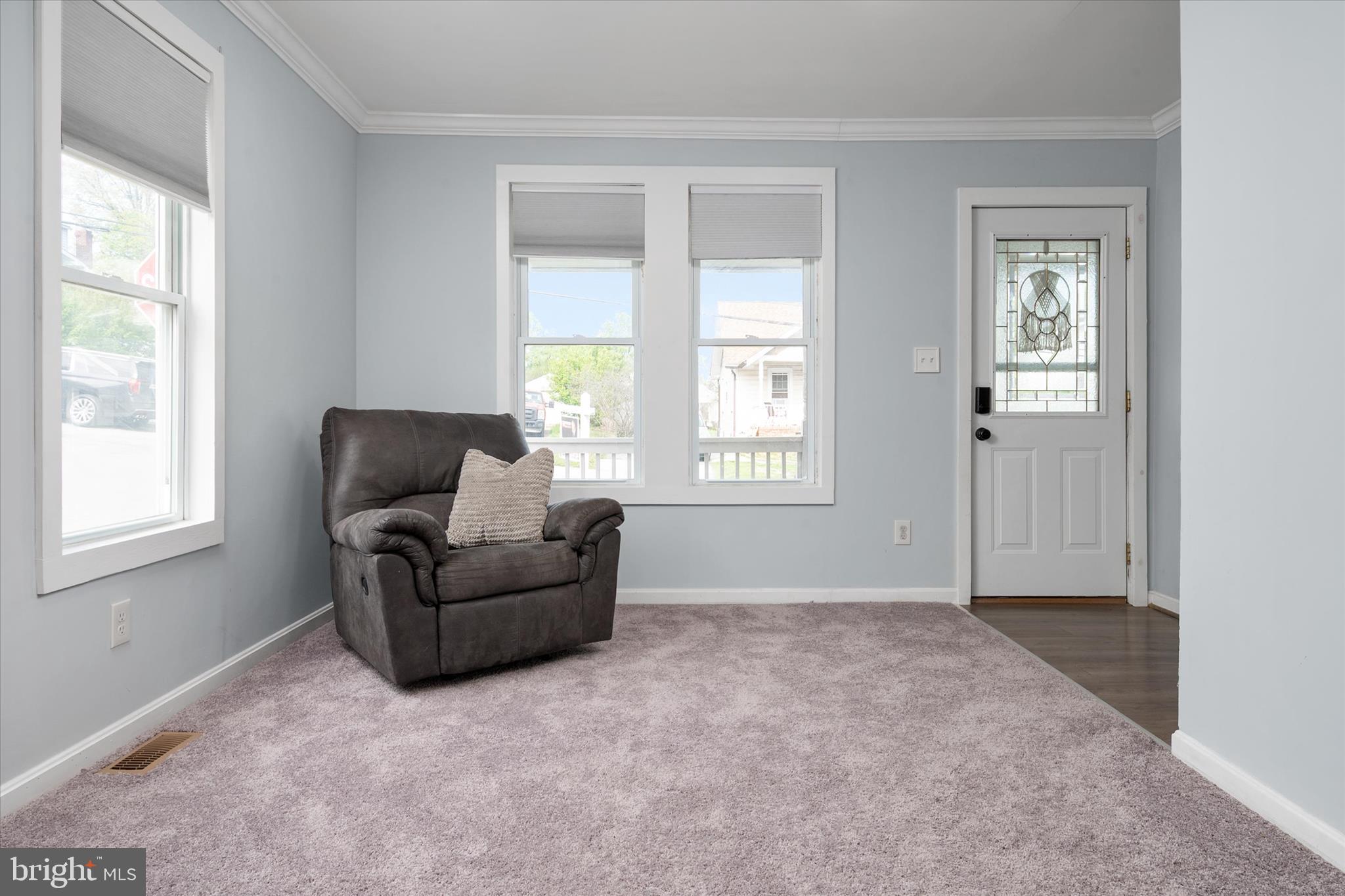 37 Patapsco Road Linthicum Heights, MD 21090 - Photo 5 of 30 Gallery Image 5