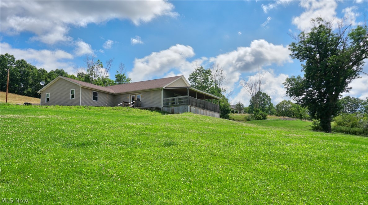 69825 Hopewell Road Cambridge, OH 43725 - Photo 1 of 28 Gallery Image 1