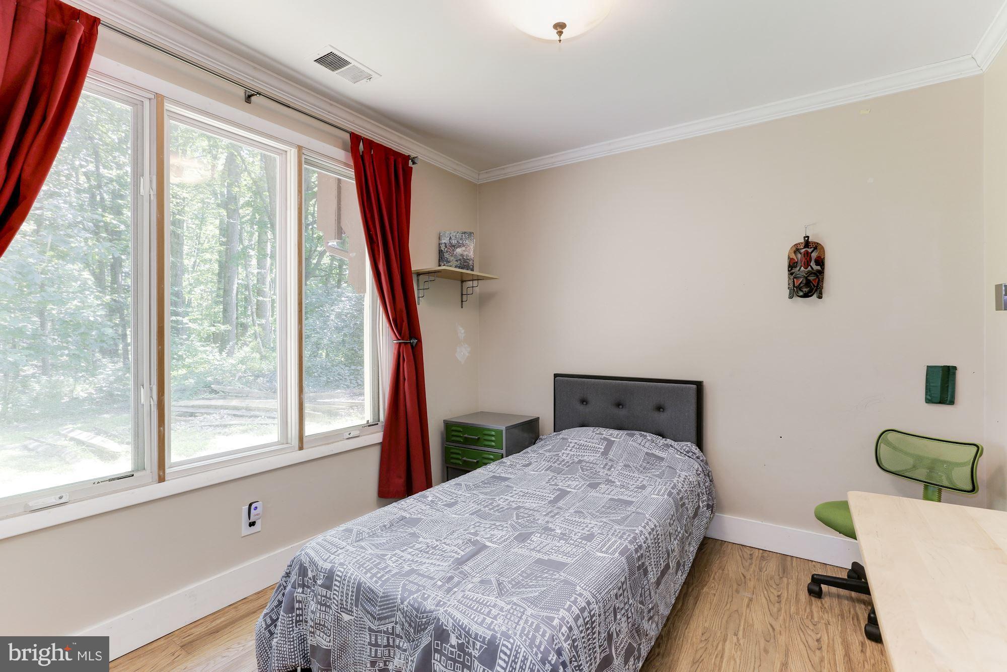 2415 Freetown Drive Reston, VA 20191 - Photo 29 of 38 Fourth Bedroom