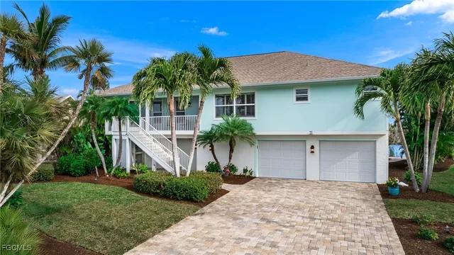 $1,295,000 | 736 Durion Court, Sanibel, FL 33957