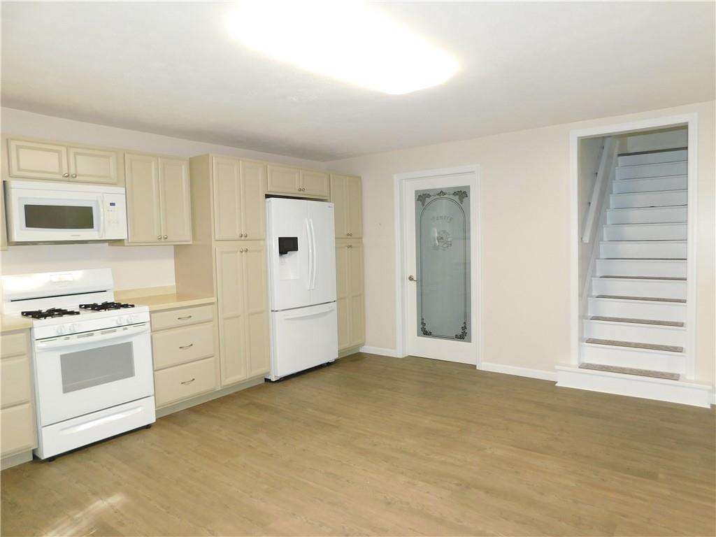 1142 Labelle Road East Millsboro, PA 15433 - Photo 25 of 50