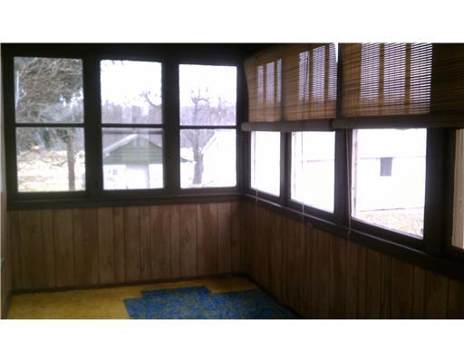 490 South Foster Road Jackson Center, PA 16133 - Photo 5 of 13 Sunroom.