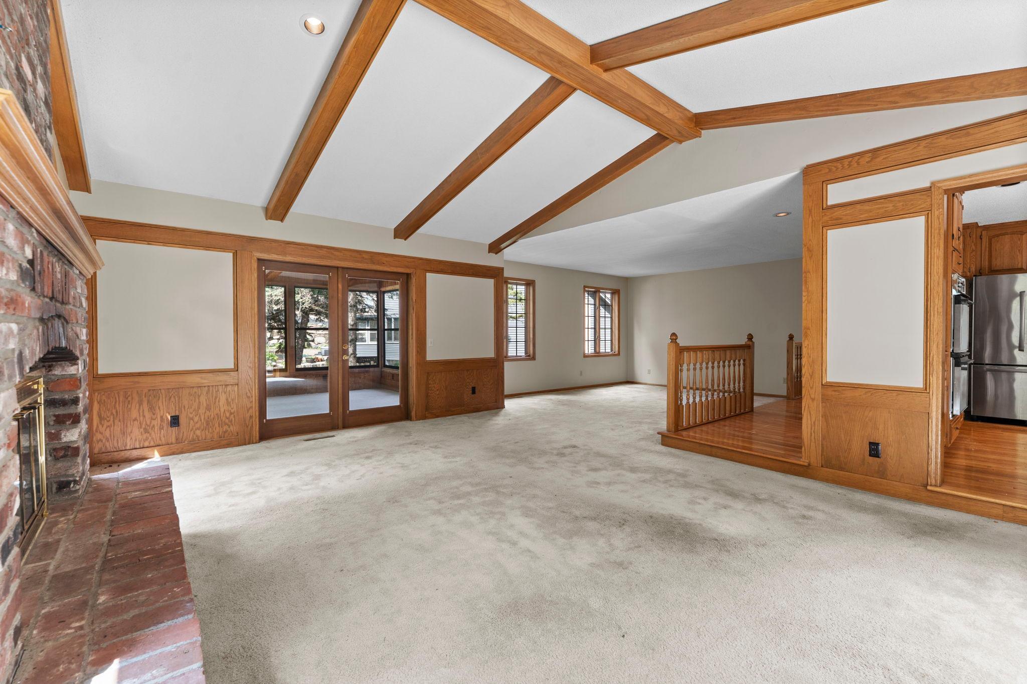7890 Guild Court Apple Valley, MN 55124 - Photo 8 of 36