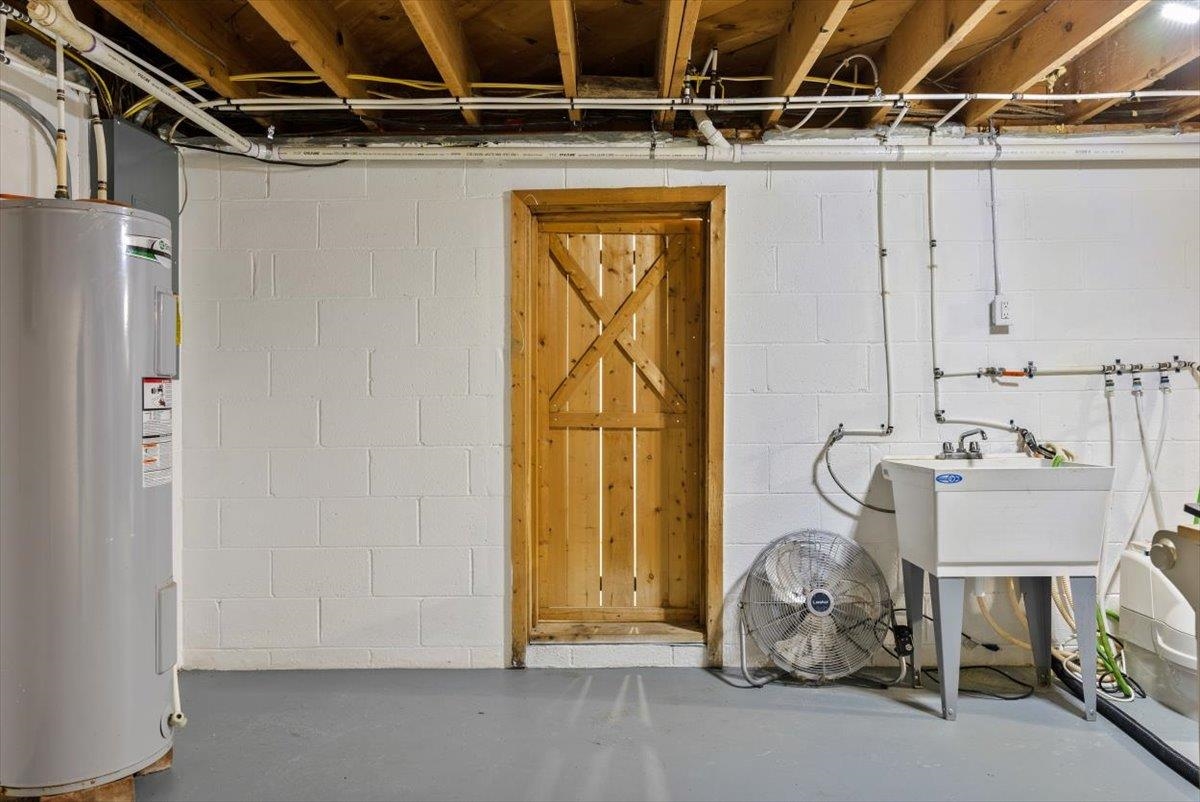 374 Hermitage Road Staunton, VA 24401 - Photo 23 of 51 Gallery Image 23