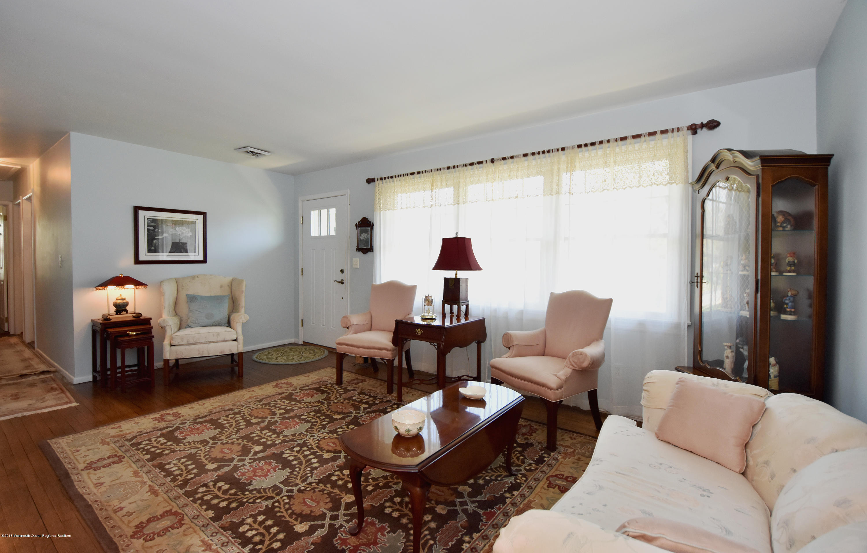 109 Meadowbrook Road Spring Lake Heights, NJ 07762 - Photo 5 of 31 Living Room