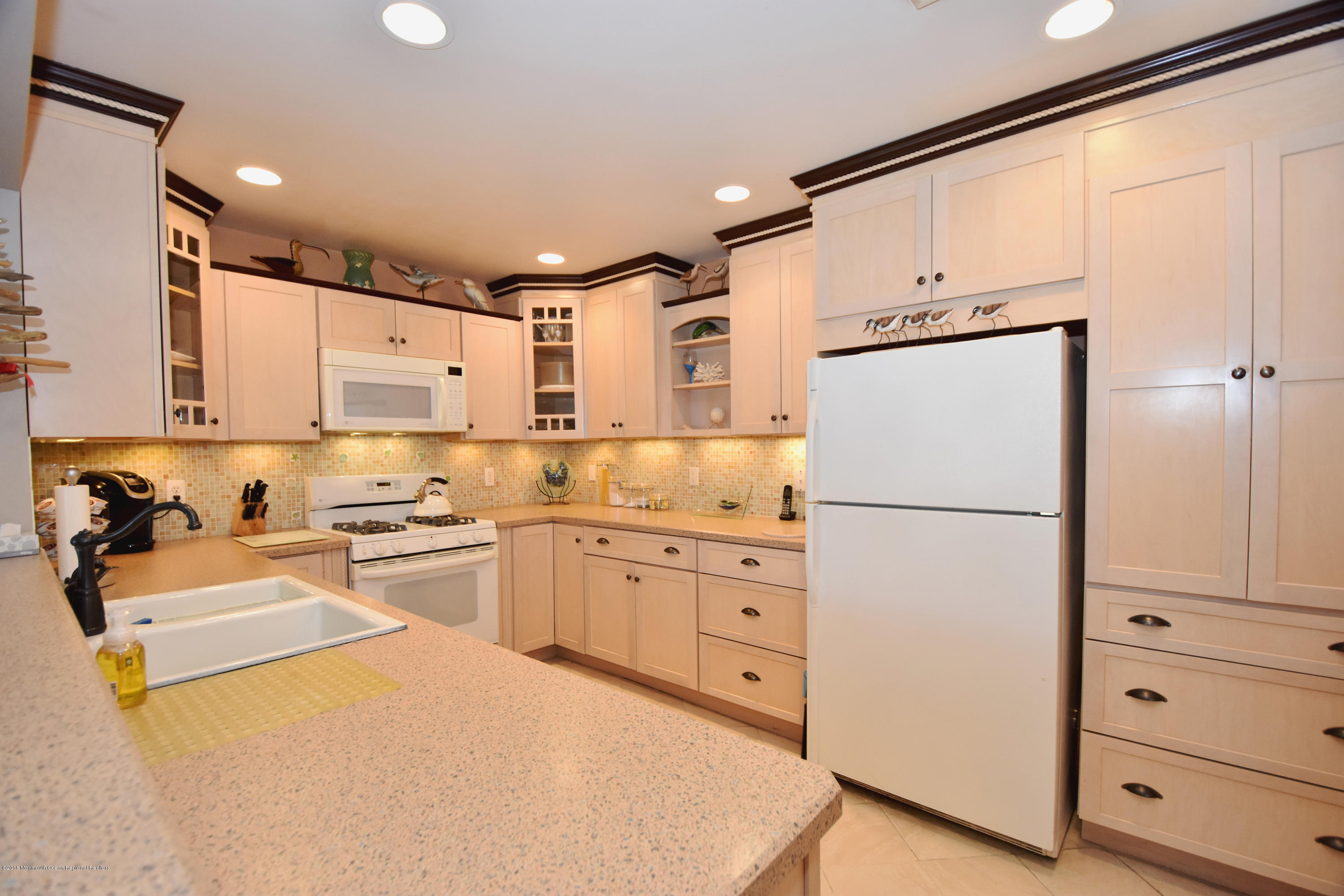 109 Meadowbrook Road Spring Lake Heights, NJ 07762 - Photo 7 of 31 Kitchen