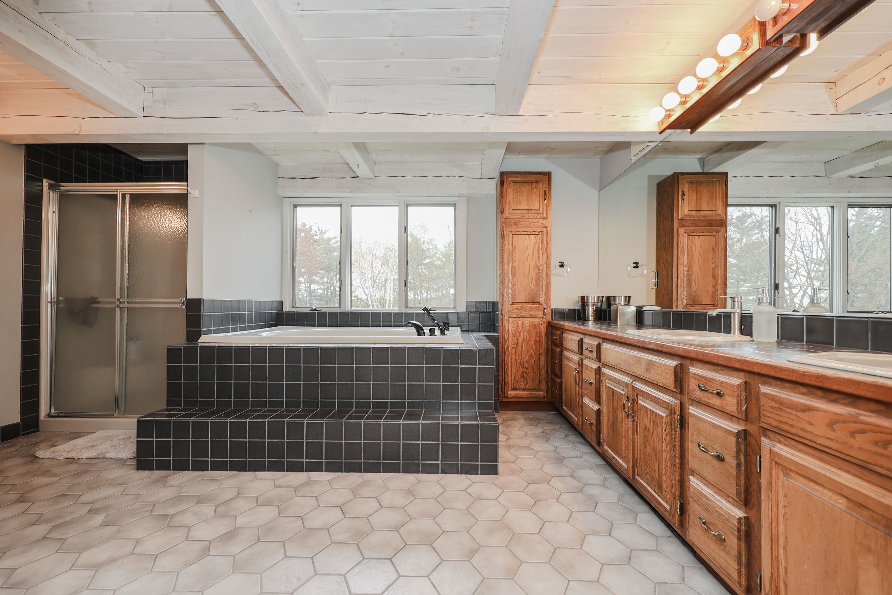 18 Tonga Drive Bow, NH 03304 - Photo 22 of 40