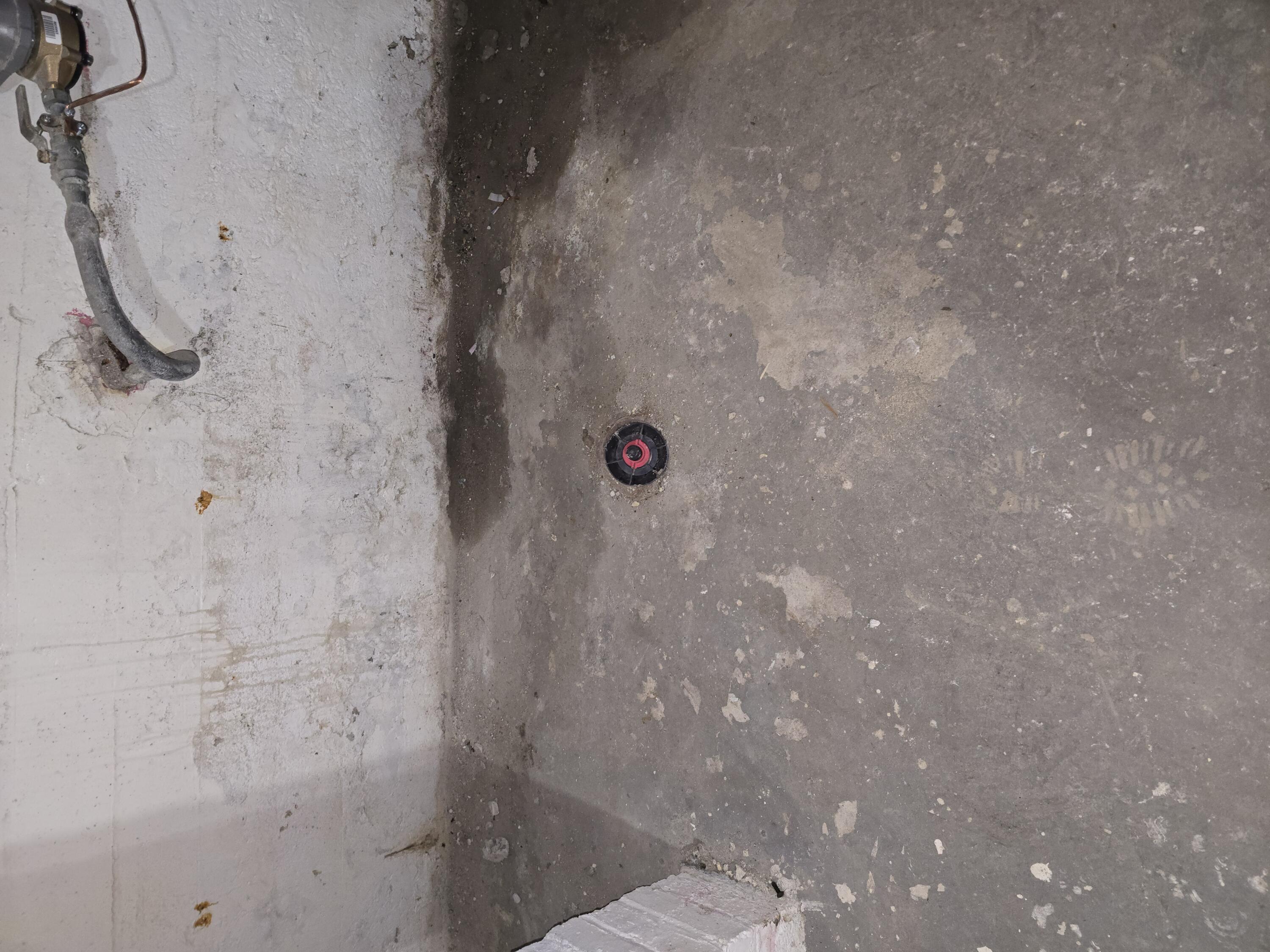 945 North Memorial Drive Racine, WI 53404 - Photo 10 of 16 20250510_182958