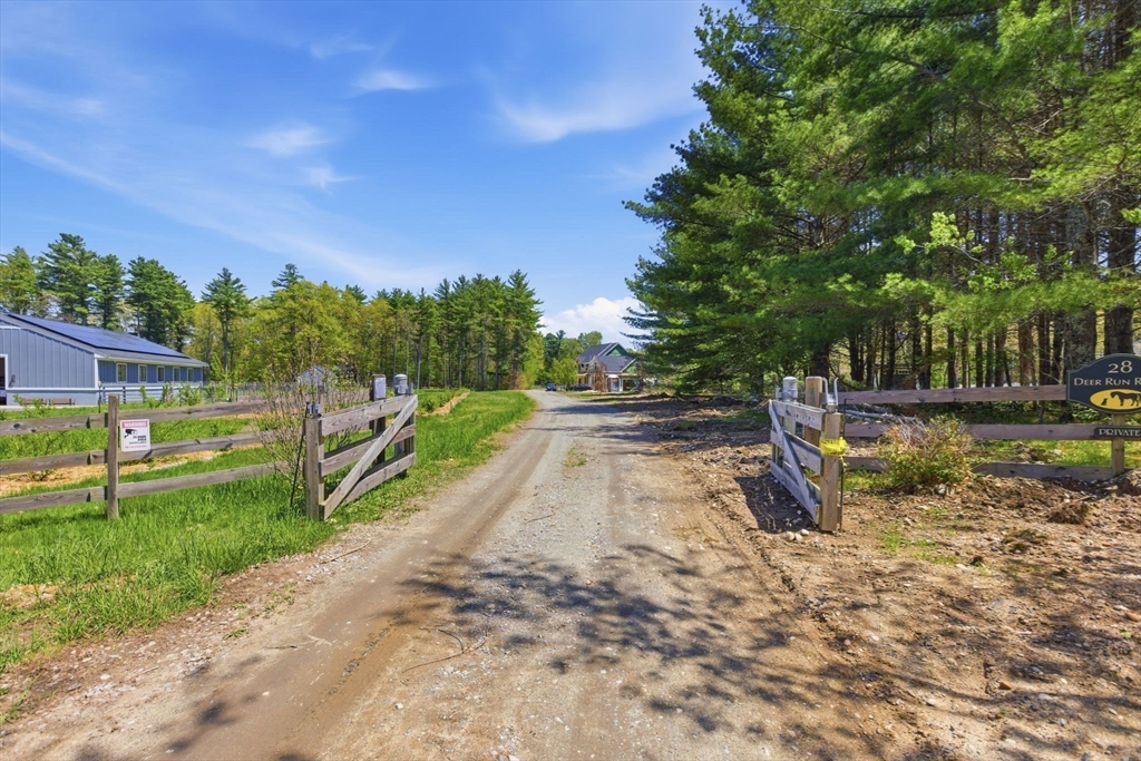 28 Deer Run Road Boxford, MA 01921 - Photo 5 of 23