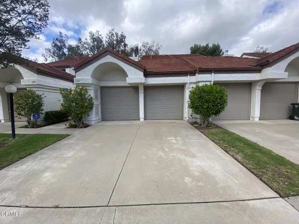 $784,900 | 1425 Calle Lozano, Camarillo, CA 93012