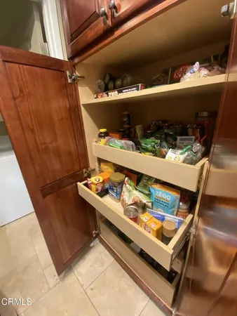 $784,900 | 1425 Calle Lozano, Camarillo, CA 93012