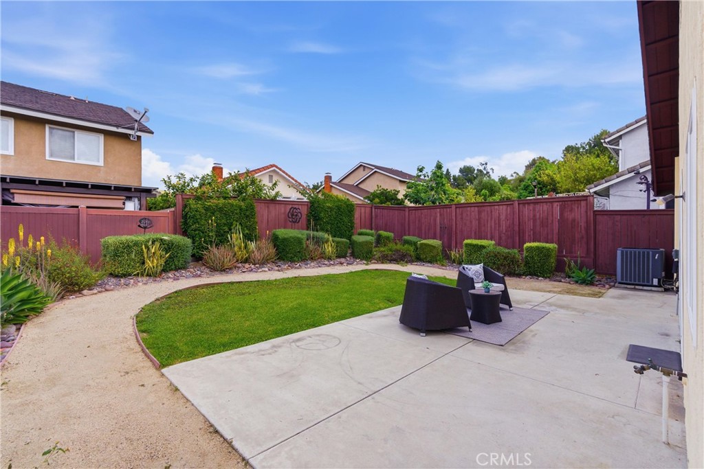233 Brookshire Place Brea, CA 92821 - Photo 36 of 46 a garden view with a seating space