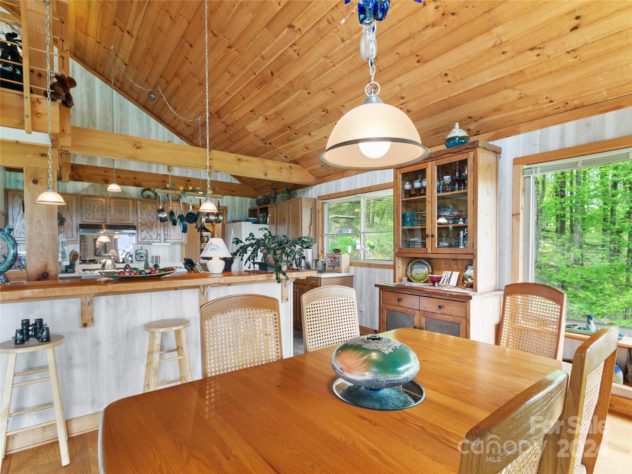 1628 Strawberry Ridge Road Spruce Pine, NC 28777 - Photo 11 of 43 Gallery Image 11