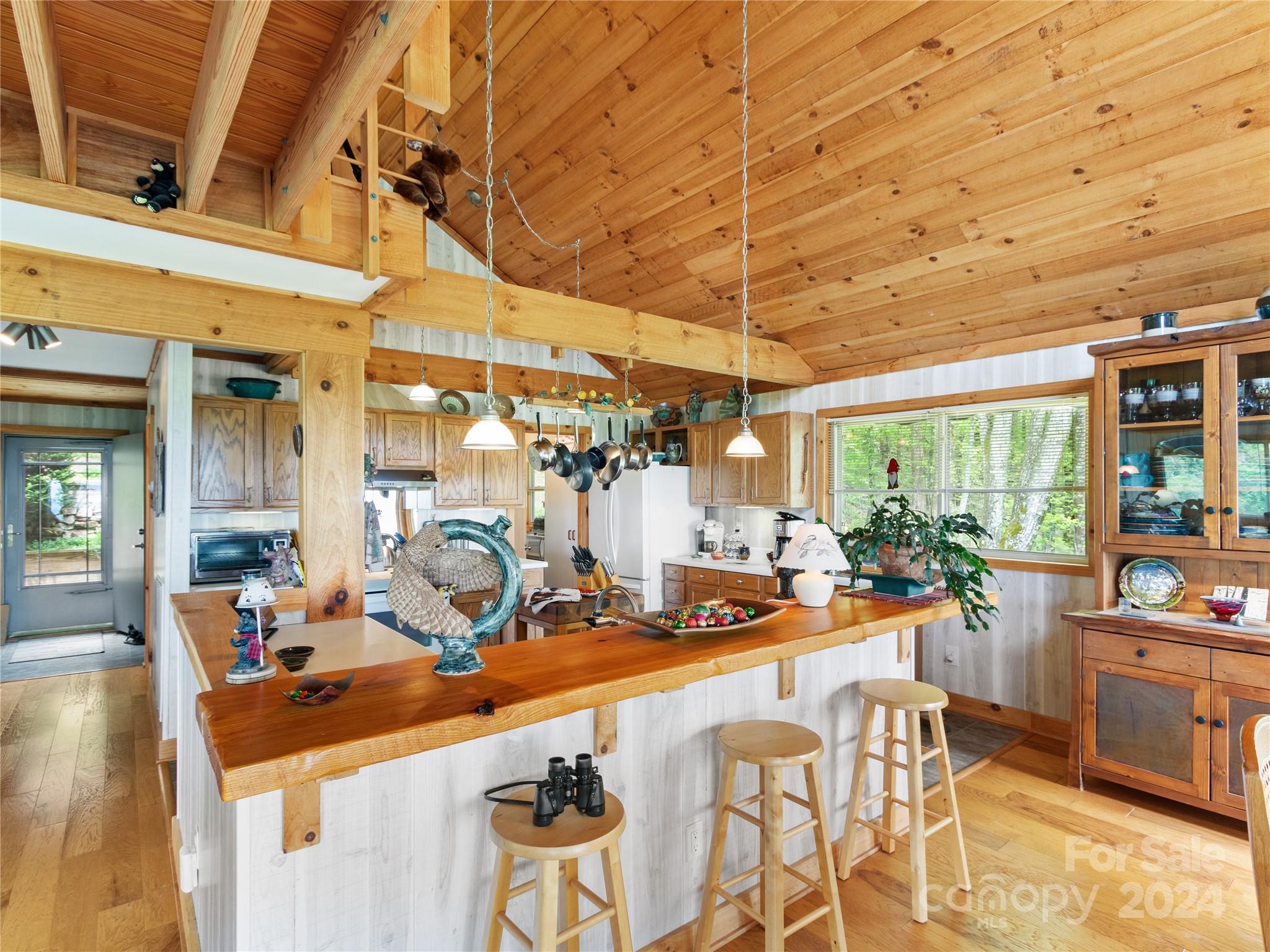 1628 Strawberry Ridge Road Spruce Pine, NC 28777 - Photo 17 of 43 Gallery Image 17