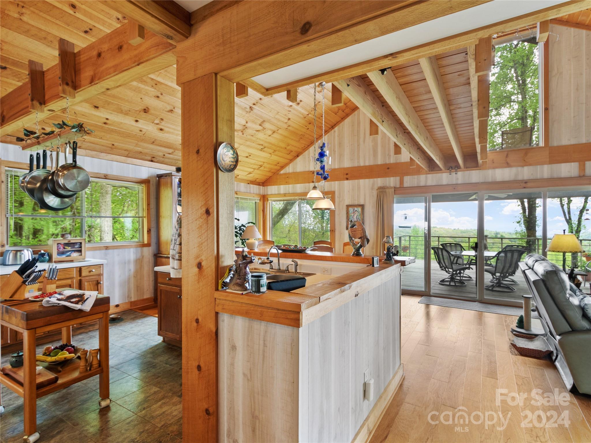 1628 Strawberry Ridge Road Spruce Pine, NC 28777 - Photo 18 of 43 Gallery Image 18