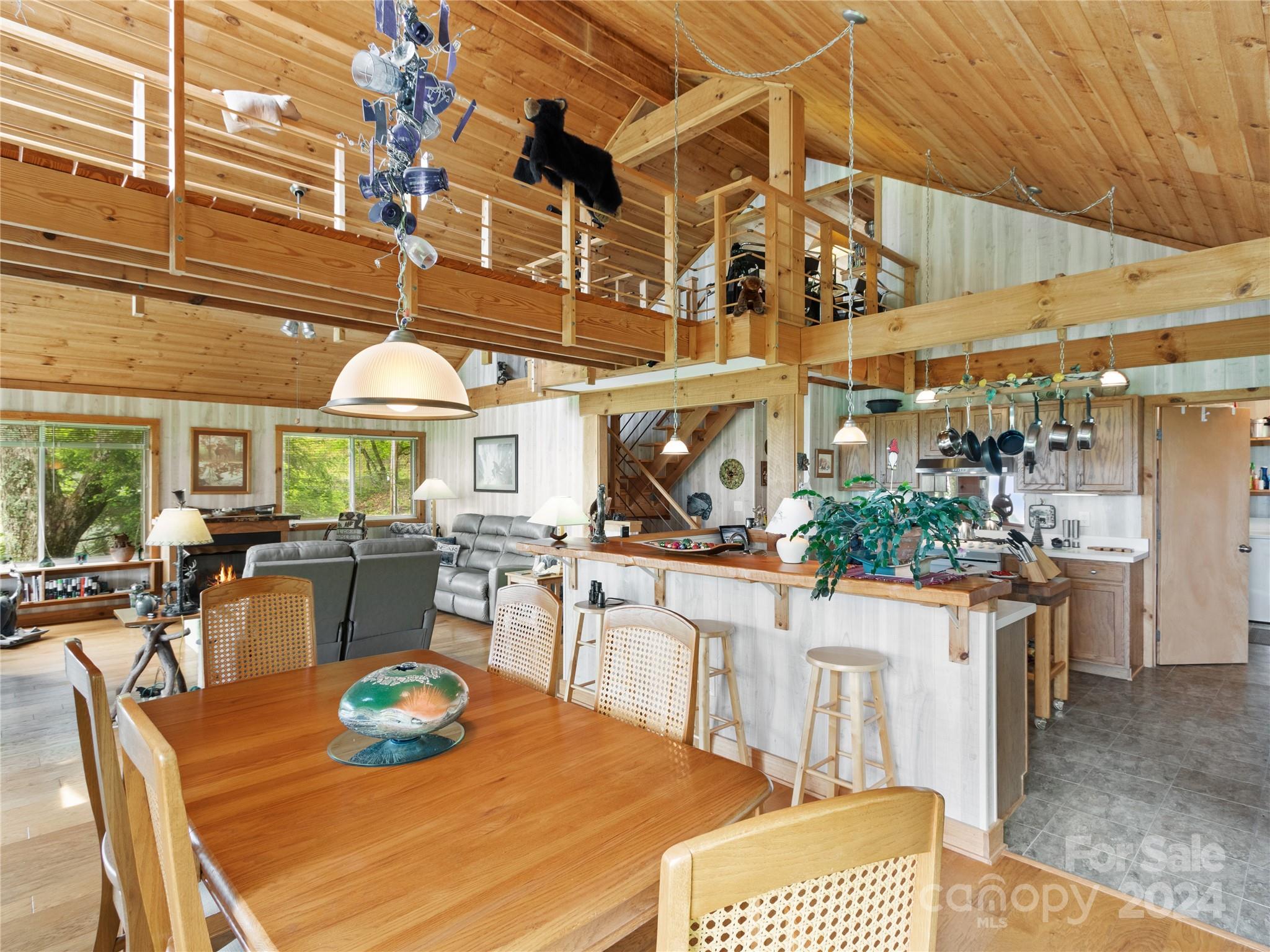1628 Strawberry Ridge Road Spruce Pine, NC 28777 - Photo 20 of 43 Gallery Image 20