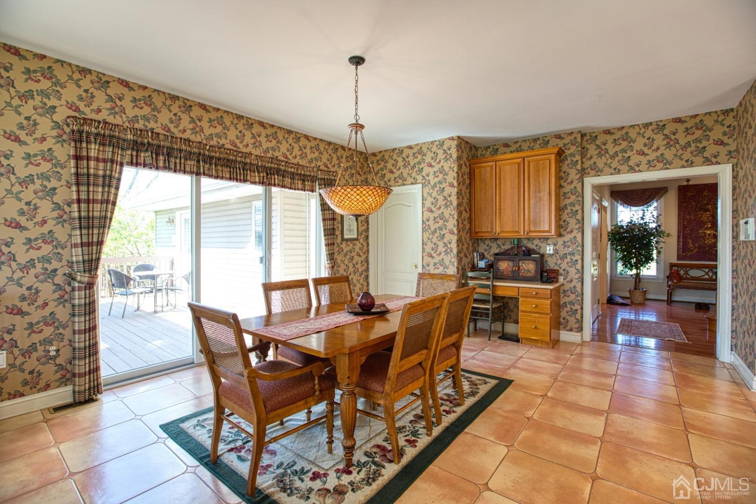 17 Grovers Mill Road Plainsboro, NJ 08536 - Photo 29 of 69 a dining room with furniture and window