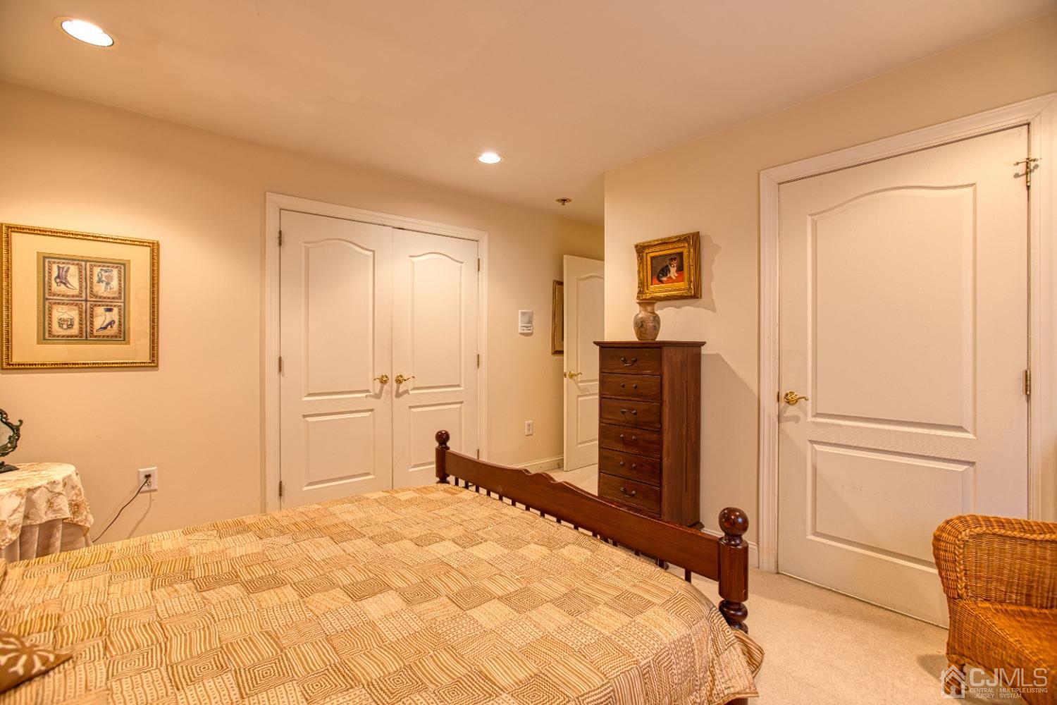 17 Grovers Mill Road Plainsboro, NJ 08536 - Photo 42 of 69 a bed room with a bed and furniture