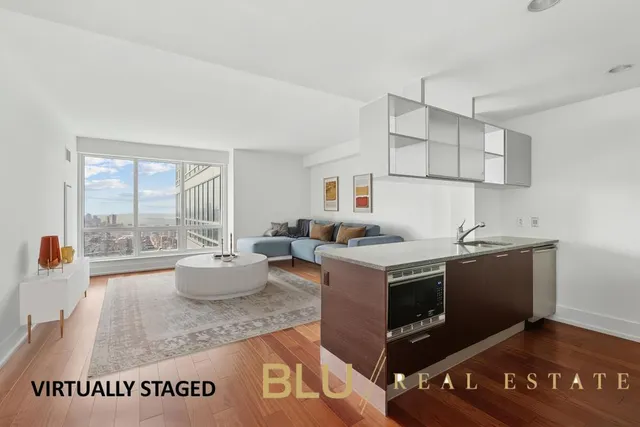 $1,188,888 | 350 West 42nd Street, Unit 53F | Hell's Kitchen