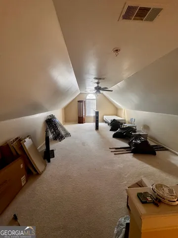 a view of entryway and hall