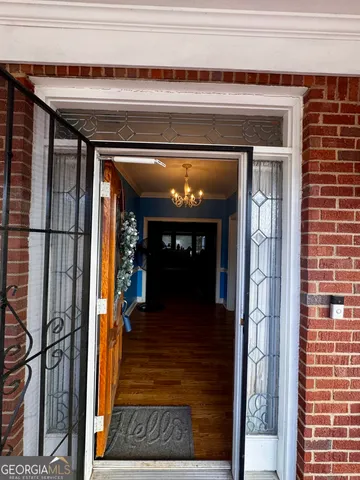a view of a entryway door of the house