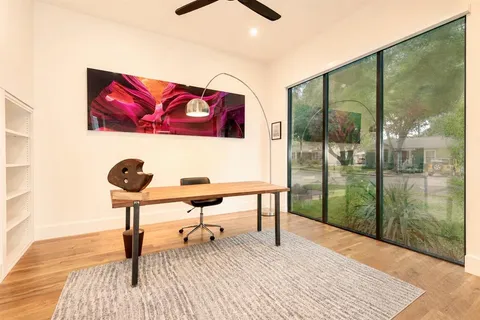 $1,750,000 | 8546 Glencrest Lane, Dallas, TX 75209