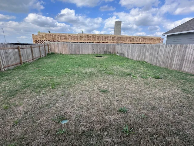 $2,000 | 1140 Cattail Lane, Bastrop, TX 78602