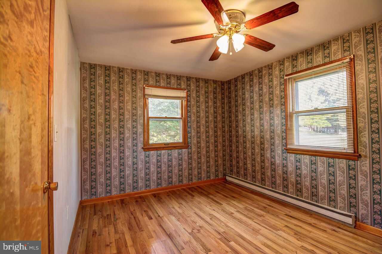 46 Hamilton Road Boiling Springs, PA 17007 - Photo 13 of 25 Gallery Image 13