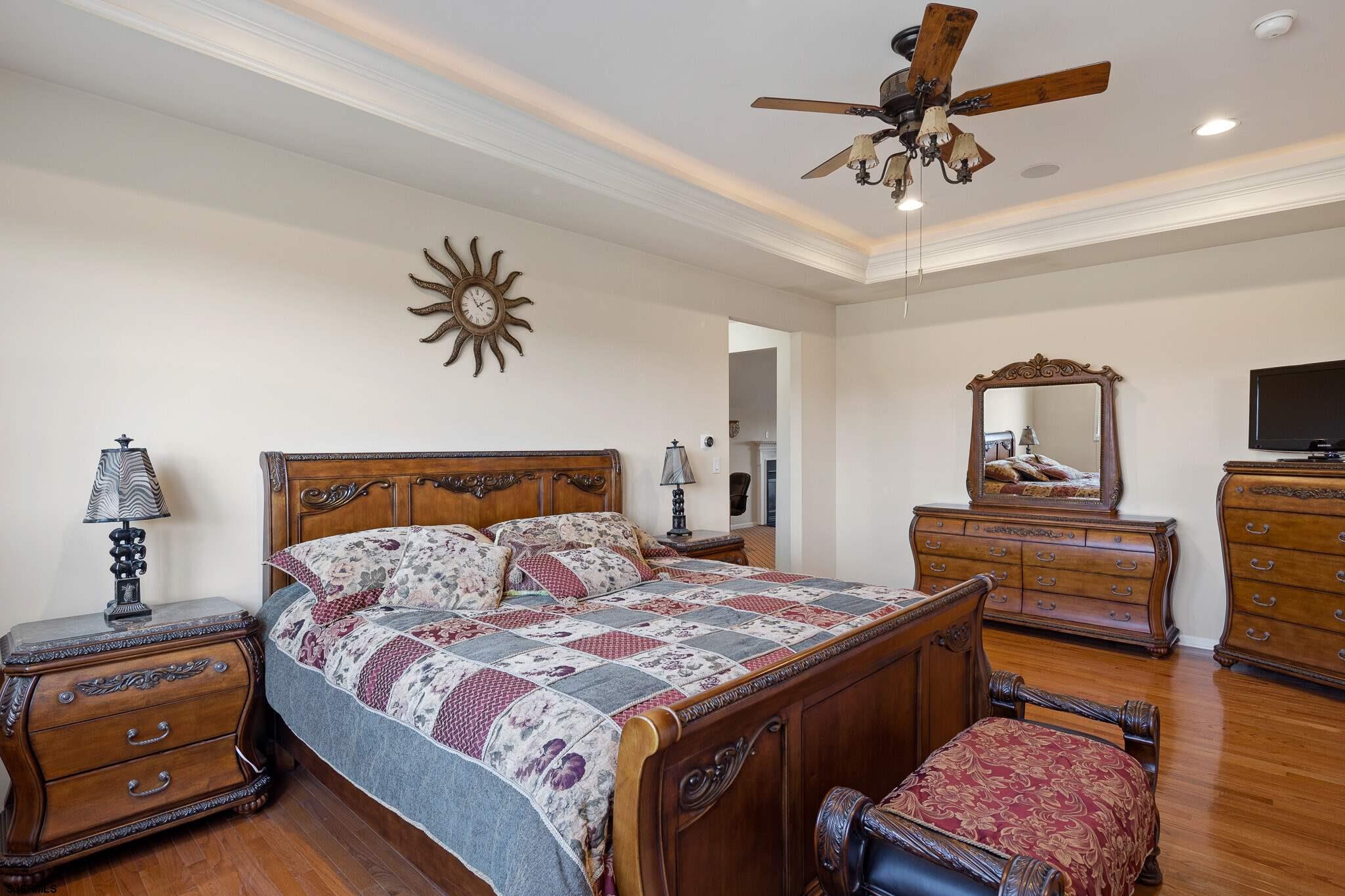 175 Greenview Court Clarksboro, NJ 08020 - Photo 17 of 25 a bedroom with a bed and dresser