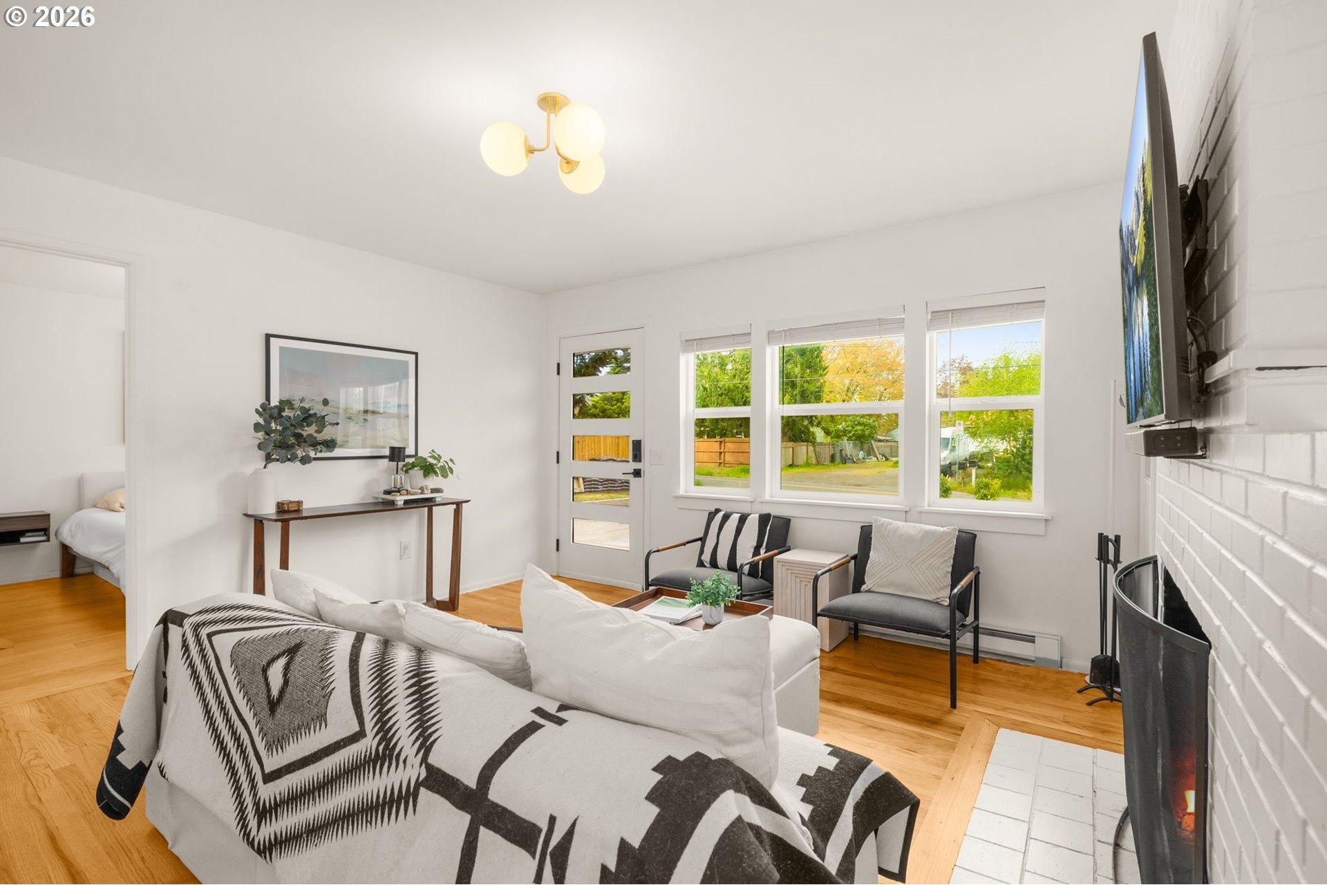 9880 Southwest 80th Avenue Portland, OR 97223 - Photo 7 of 28 Gallery Image 7