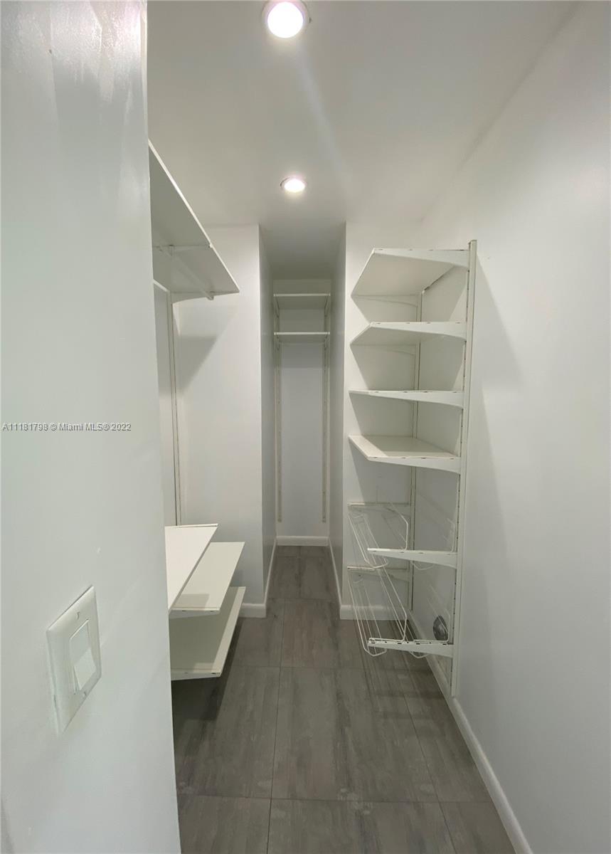 1201 South Biscayne Point Road Miami Beach, FL 33141 - Photo 34 of 60