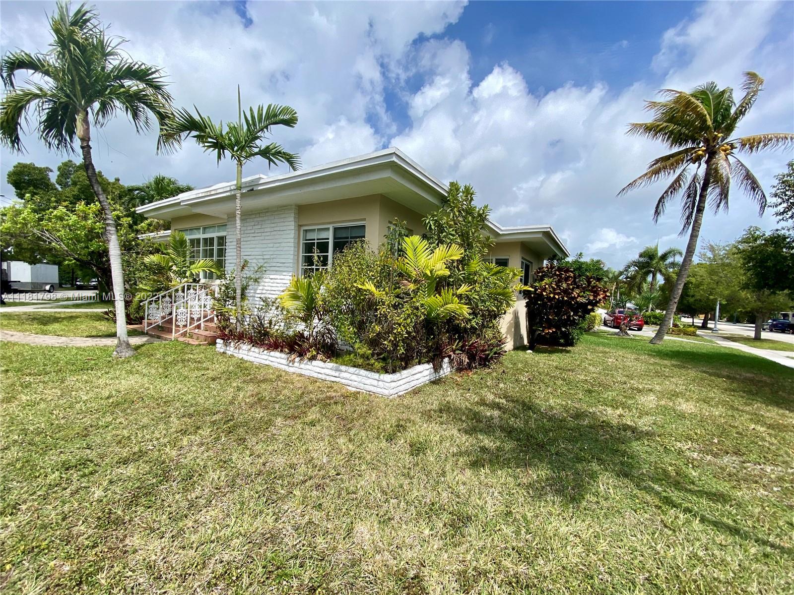 1201 South Biscayne Point Road Miami Beach, FL 33141 - Photo 47 of 60