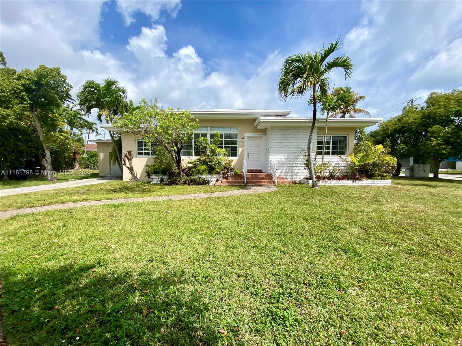 1201 South Biscayne Point Road Miami Beach, FL 33141 - Photo 48 of 60