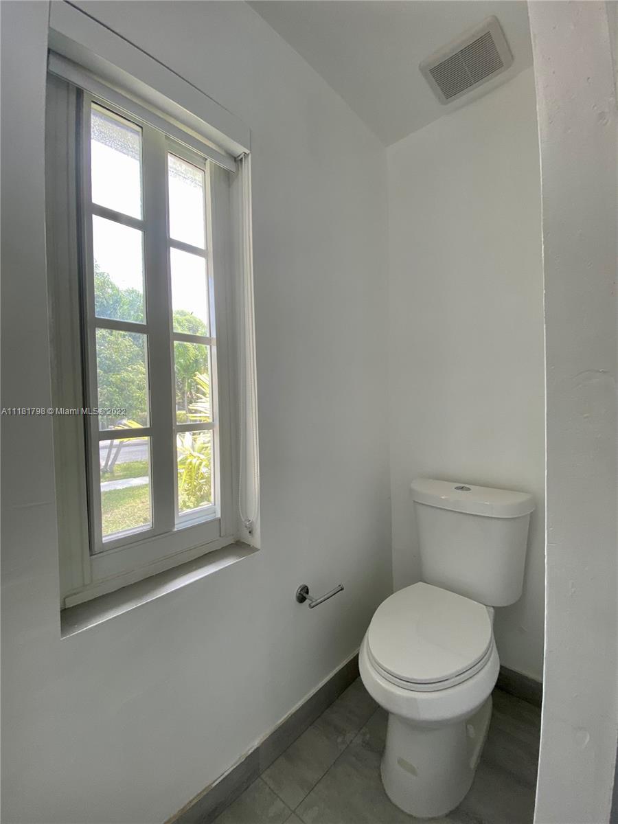 1201 South Biscayne Point Road Miami Beach, FL 33141 - Photo 56 of 60