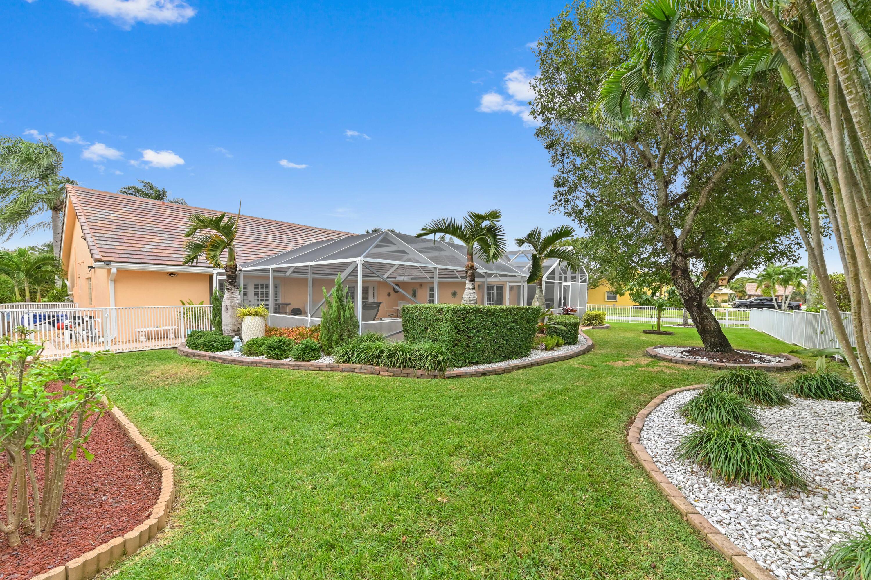 7148 Brickyard Circle Lake Worth, FL 33467 - Photo 38 of 52 39 Rear 02