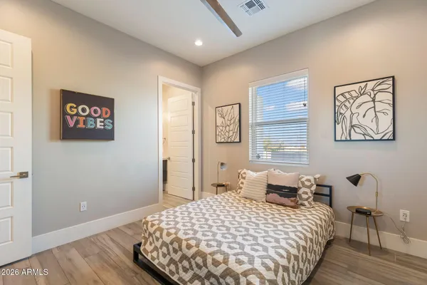 $6,000 | 2252 East South Mountain Avenue, Phoenix, AZ 85042