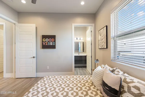 $6,000 | 2252 East South Mountain Avenue, Phoenix, AZ 85042