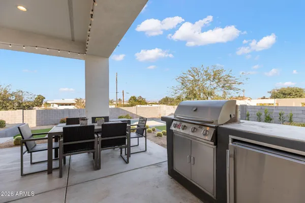 $6,000 | 2252 East South Mountain Avenue, Phoenix, AZ 85042