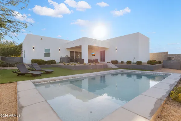 $6,000 | 2252 East South Mountain Avenue, Phoenix, AZ 85042