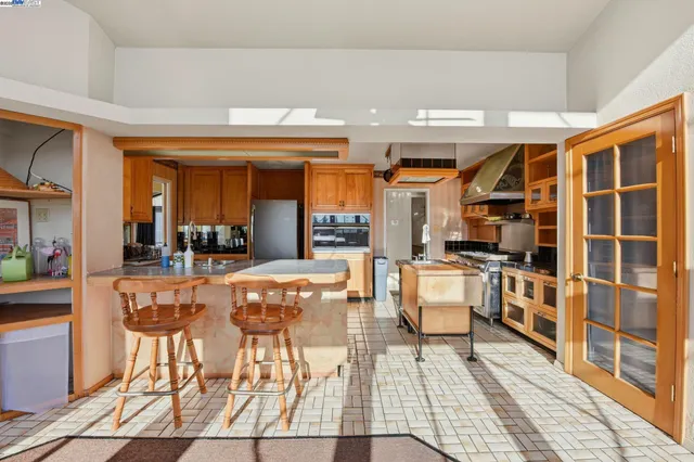 $1,199,800 | 29673 Holiday Street, Hayward, CA 94544