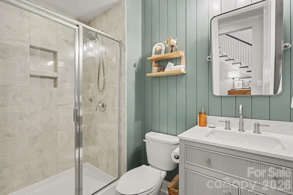 $798,000 | 17005 Luvera Lane, Charlotte, NC 28278