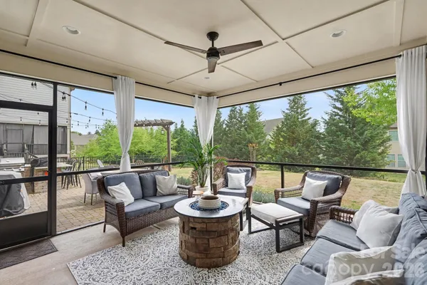 $798,000 | 17005 Luvera Lane, Charlotte, NC 28278