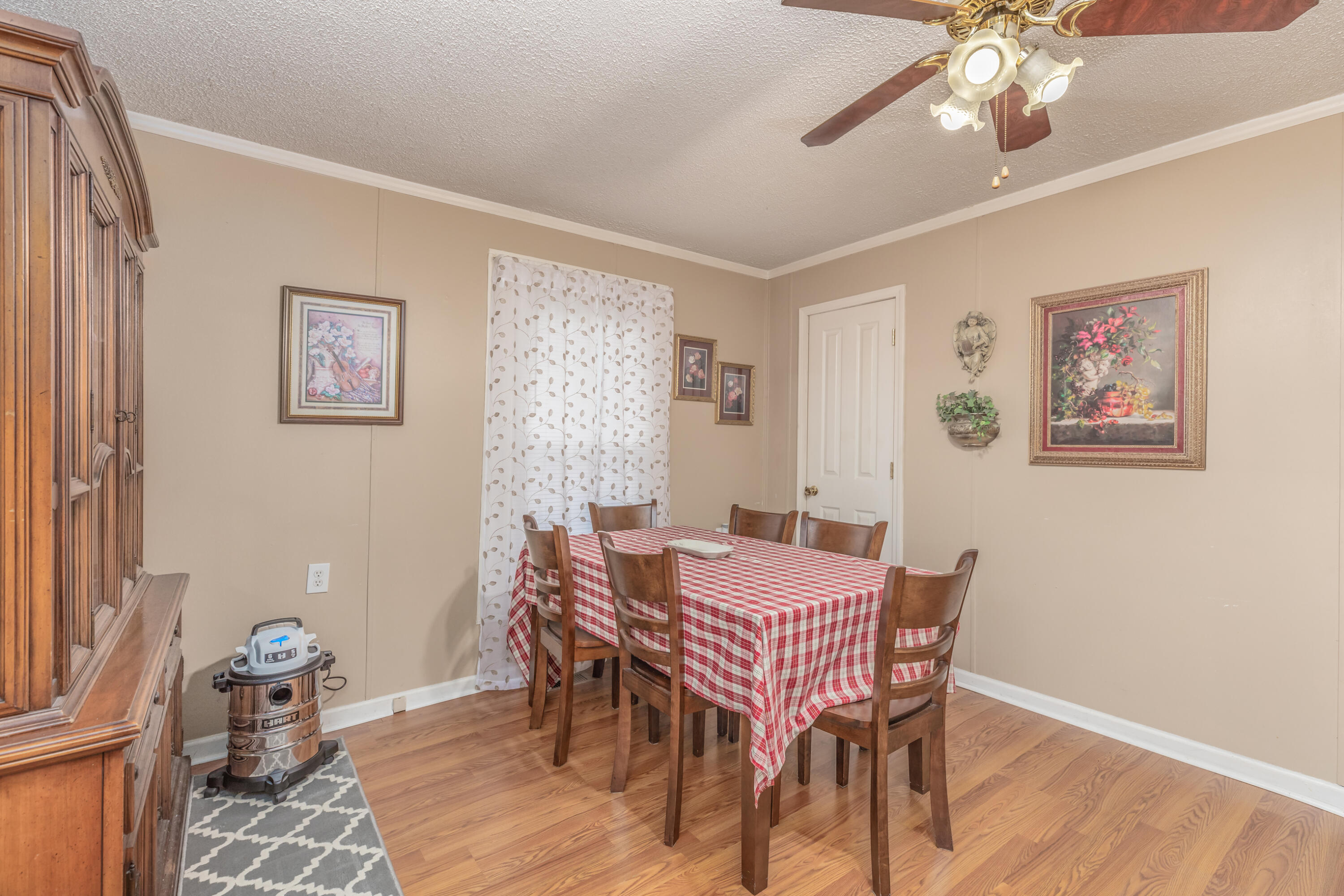 408 Inman Street Morristown, TN 37813 - Photo 9 of 24 9