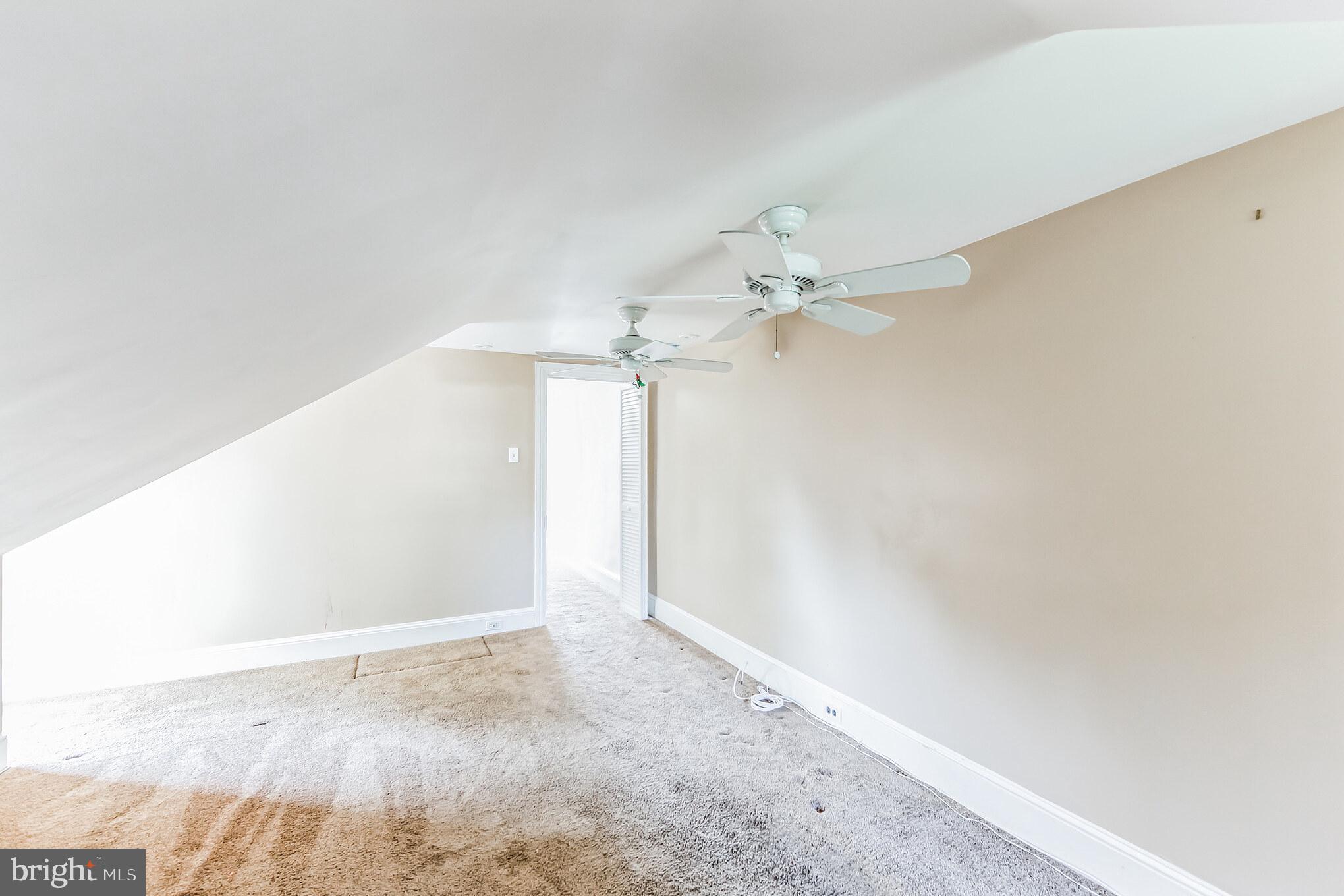 108 Owens Lane Wayne, PA 19087 - Photo 30 of 35 3rd Floor Bedroom