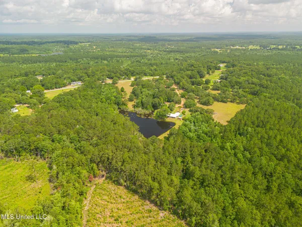 $577,750 | 16450 Bell Creek Road, Pass Christian, MS 39571
