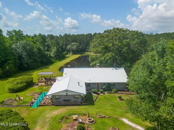 $577,750 | 16450 Bell Creek Road, Pass Christian, MS 39571