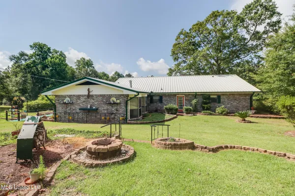 $577,750 | 16450 Bell Creek Road, Pass Christian, MS 39571