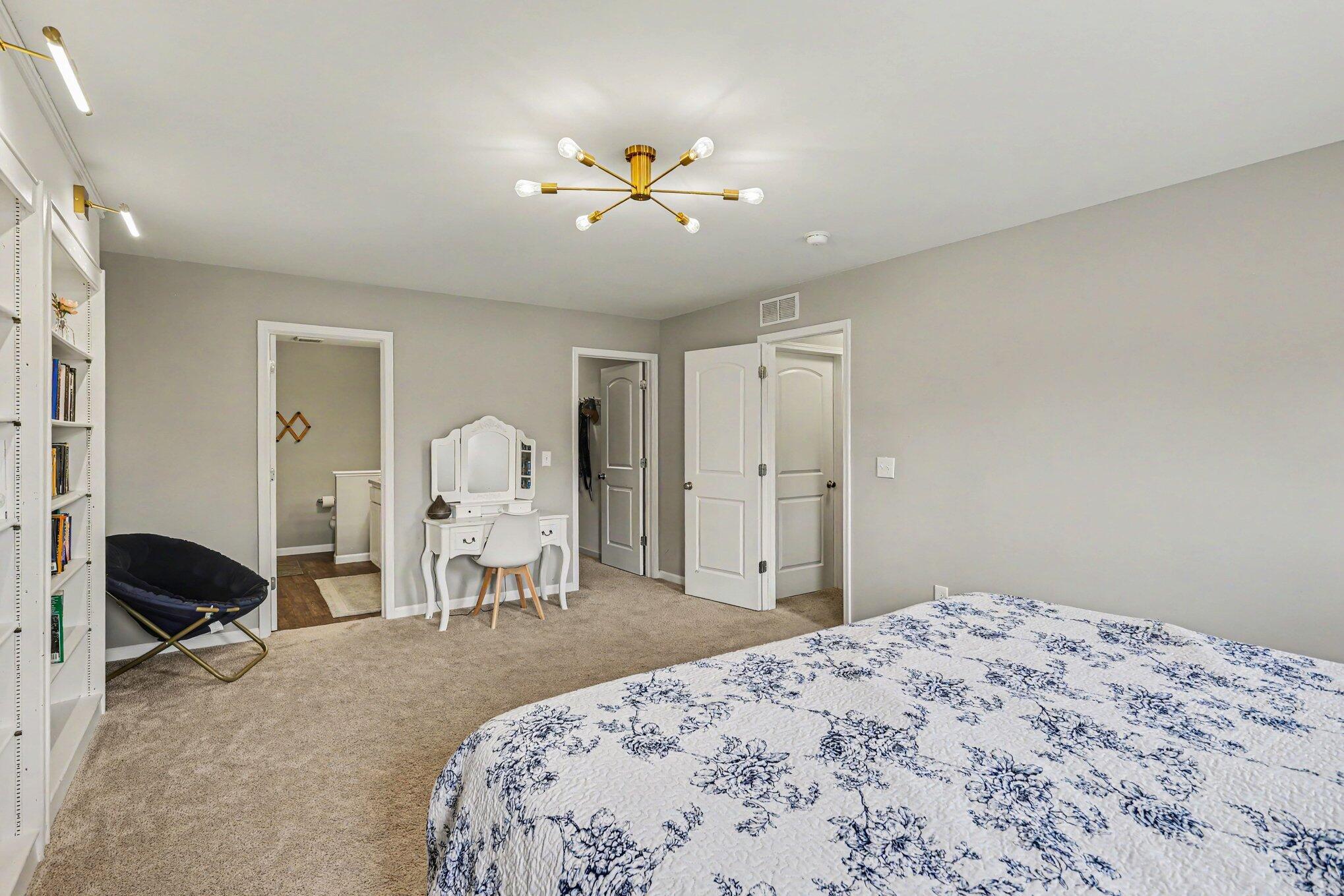 5540 Radiant Avenue Howell, MI 48855 - Photo 11 of 25 012_file_7527